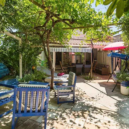 3 Bedroom Amazing Home In Sucuraj Holiday home Sucuraj
