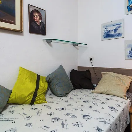 Holiday home 3 Bedroom Amazing Home In Sucuraj Sucuraj